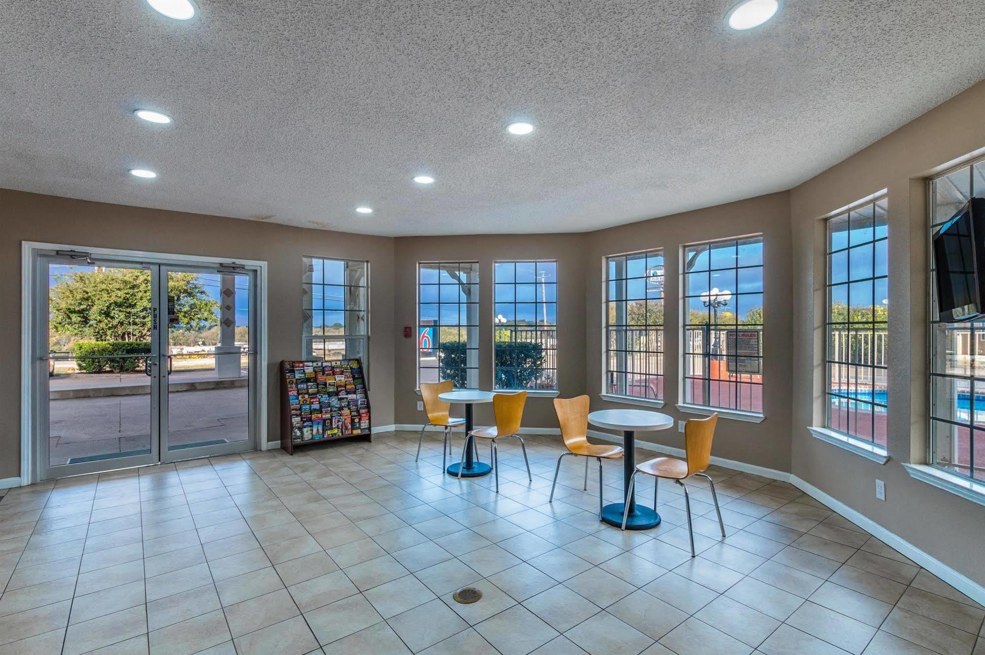 Motel 6-Waxahachie, Tx Экстерьер фото