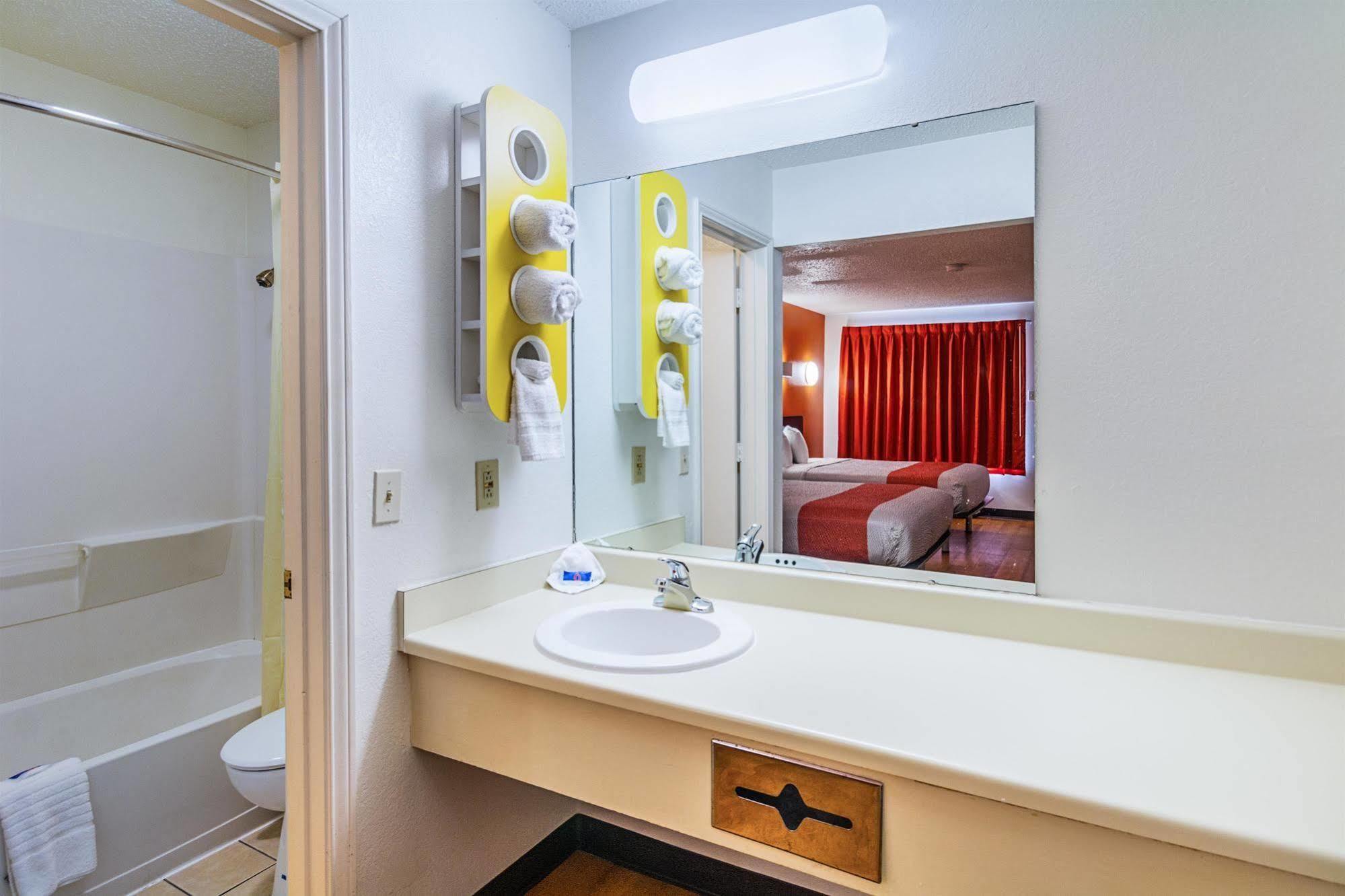 Motel 6-Waxahachie, Tx Экстерьер фото